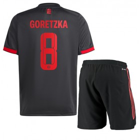 Baby Fußballbekleidung Bayern Munich Leon Goretzka #8 3rd Trikot 2022-23 Kurzarm (+ kurze hosen)